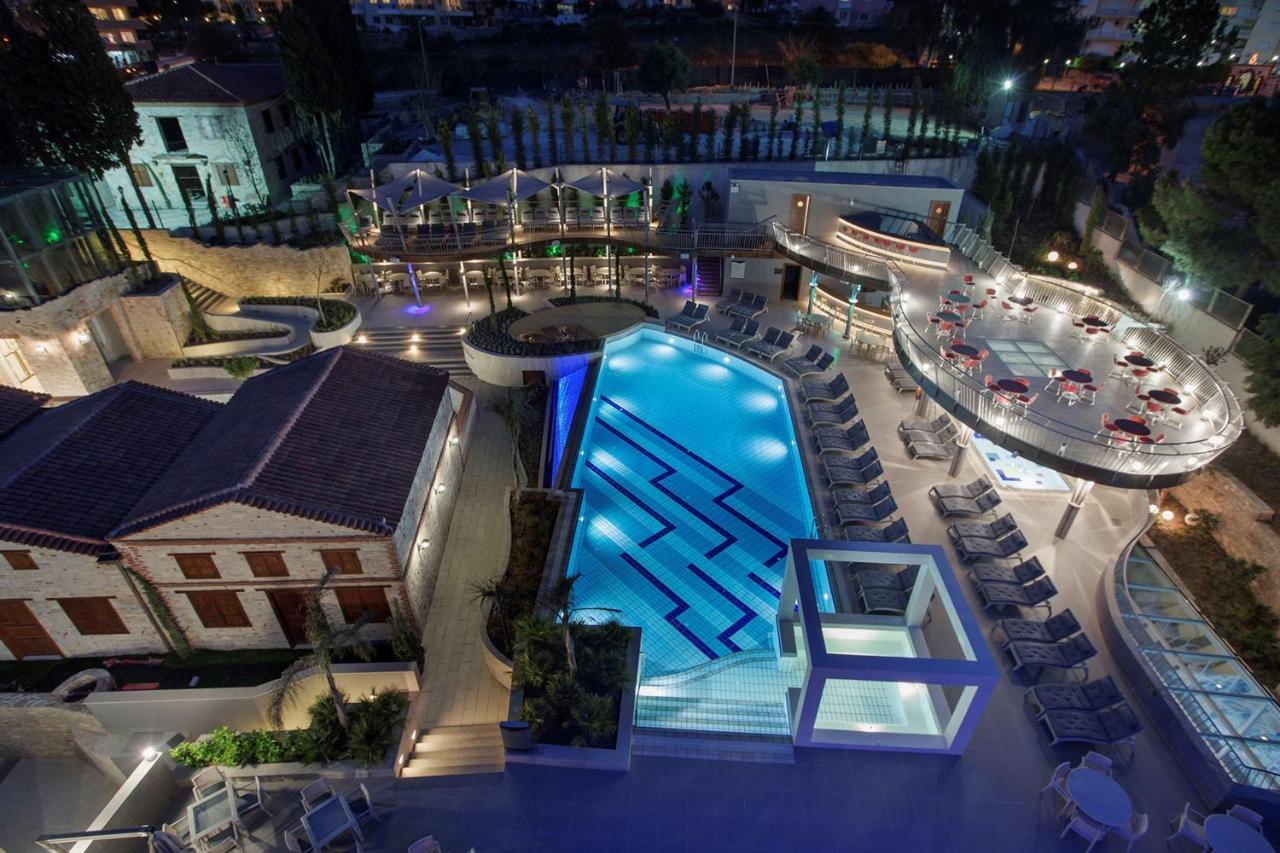 Doubletree By Hilton Kusadası Eksteriør bilde