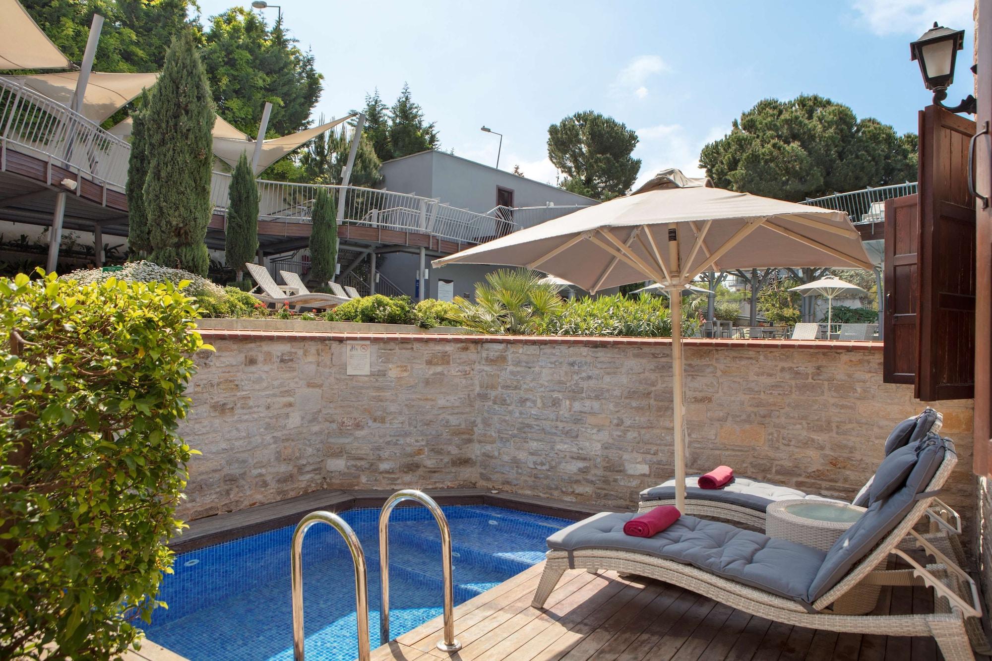 Doubletree By Hilton Kusadası Eksteriør bilde