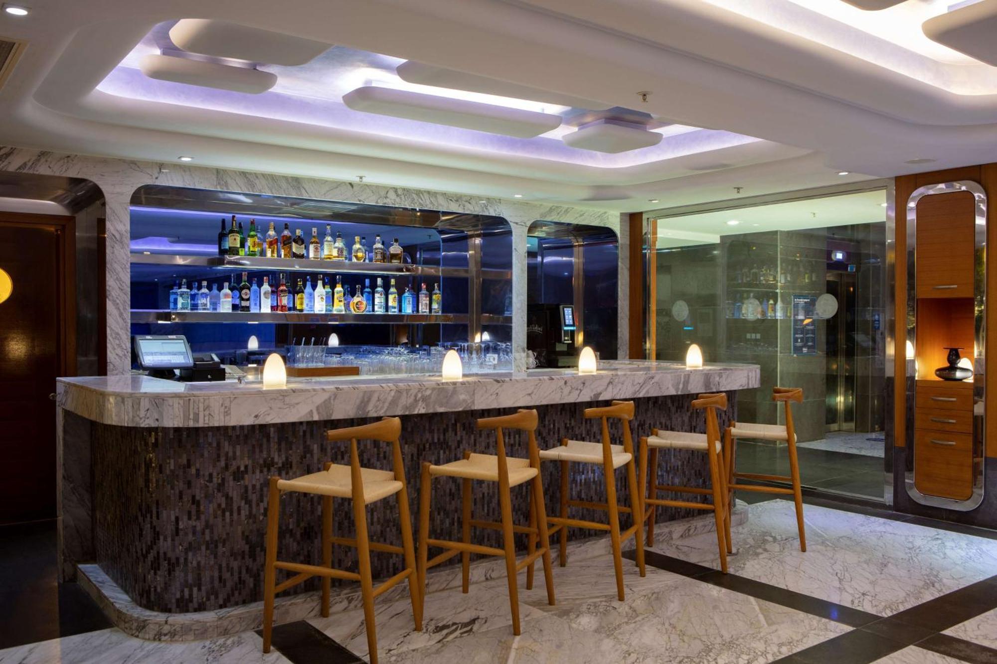 Doubletree By Hilton Kusadası Eksteriør bilde