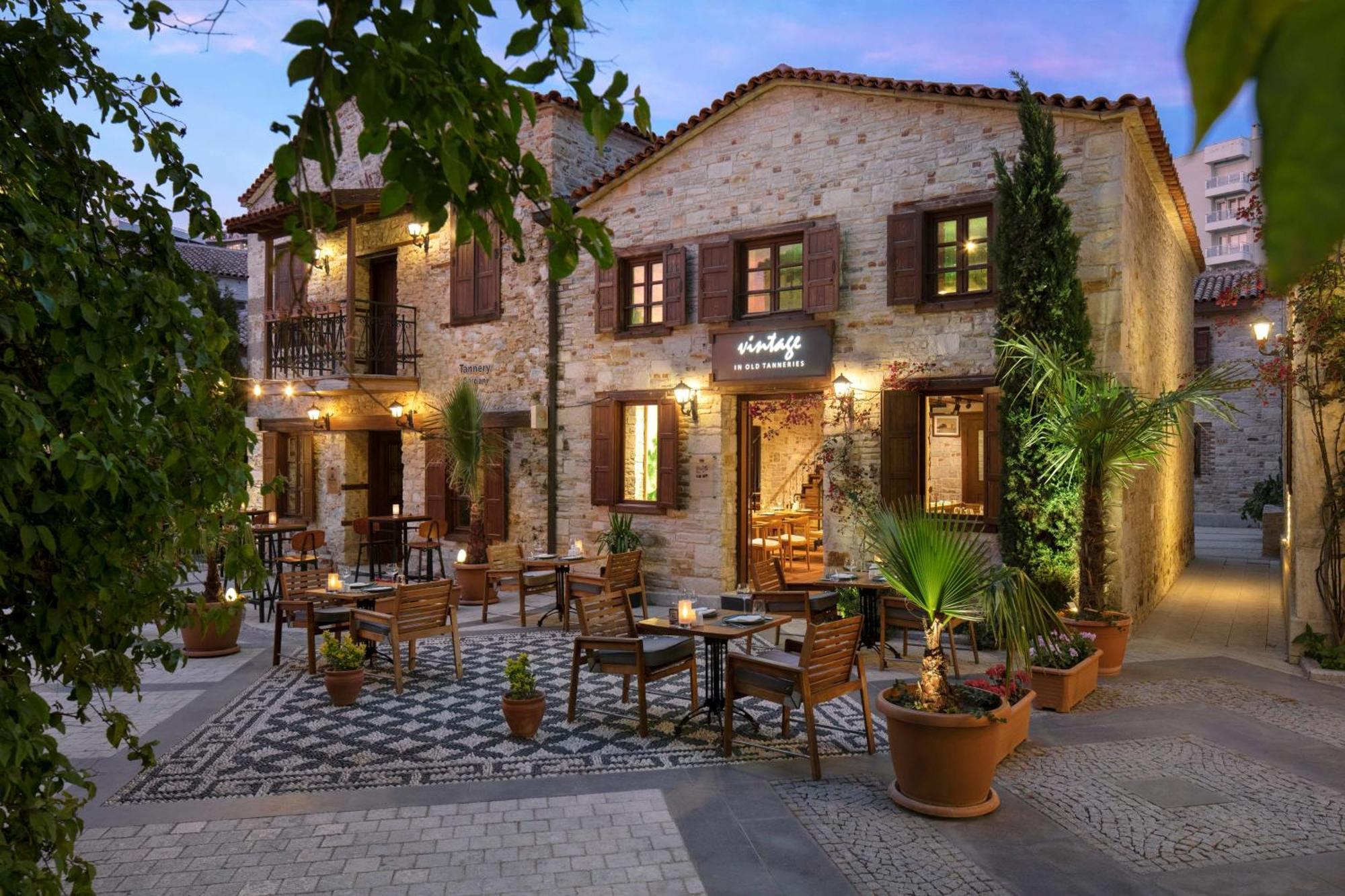 Doubletree By Hilton Kusadası Eksteriør bilde